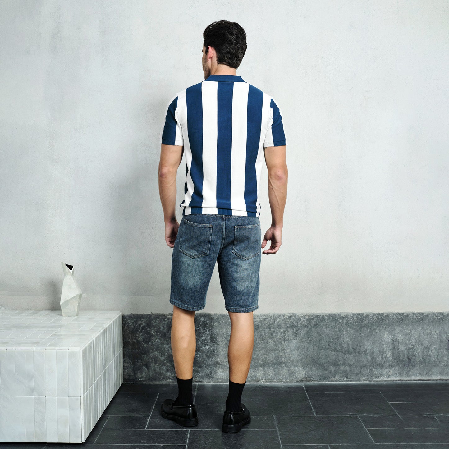 Vertical Stripe Quarter-Zip Polo - oukumen