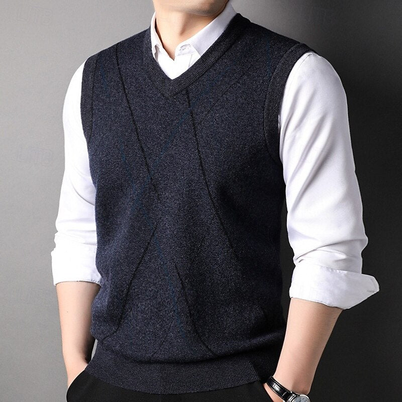100% Wool Striped V-Neck Sweater Vest - oukumen
