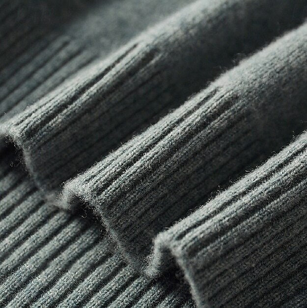 100% Merino Wool Turtleneck Sweater - oukumen