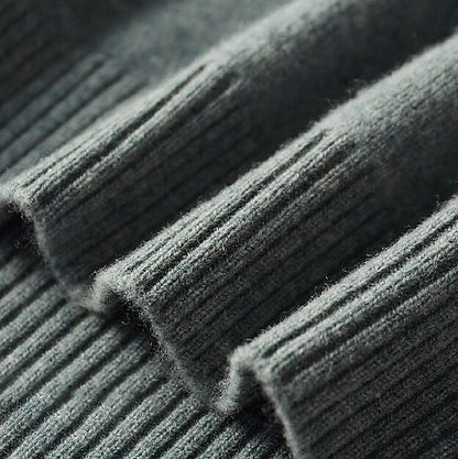 100% Merino Wool Turtleneck Sweater - oukumen