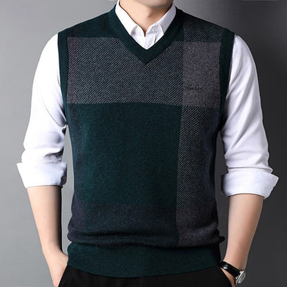 Classic Fit Wool Check Sweater Vest