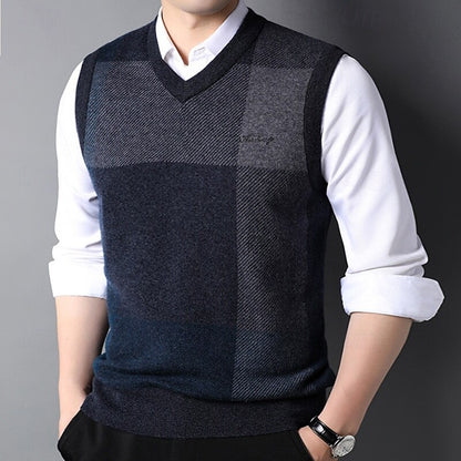 Classic Fit Wool Check Sweater Vest