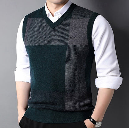 Classic Fit Wool Check Sweater Vest